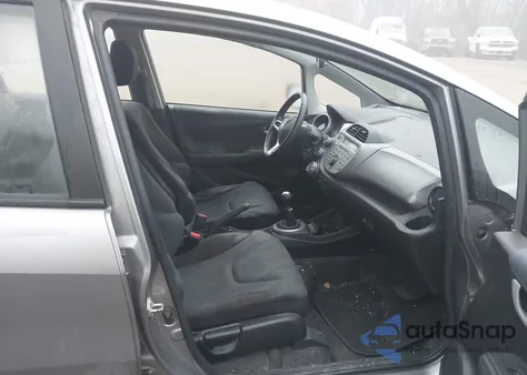 2010 Honda Fit Sport из США, поврежденный, VIN JHMGE8G48AS014899